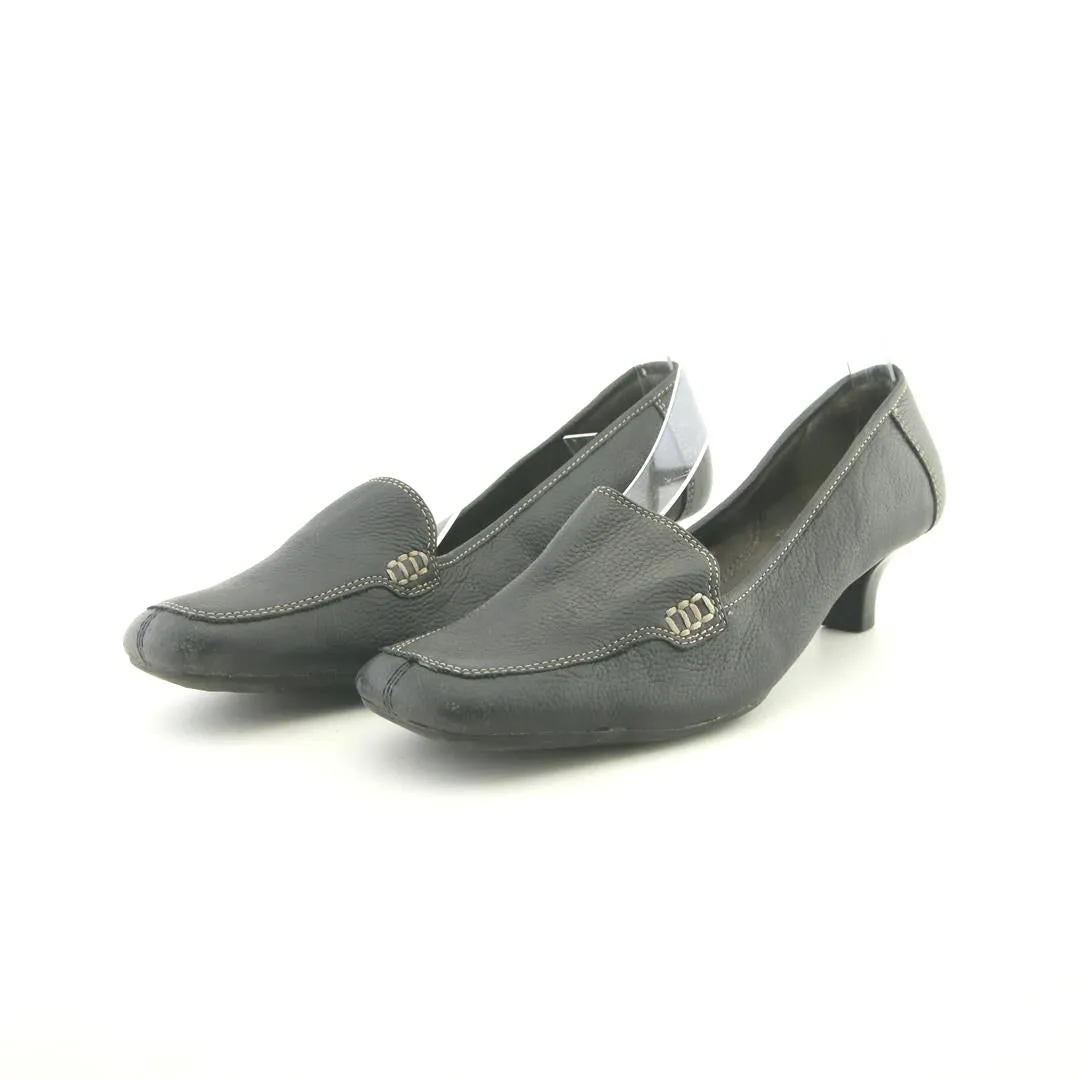 AEROSOLES MAGICAL POWER SQUARE