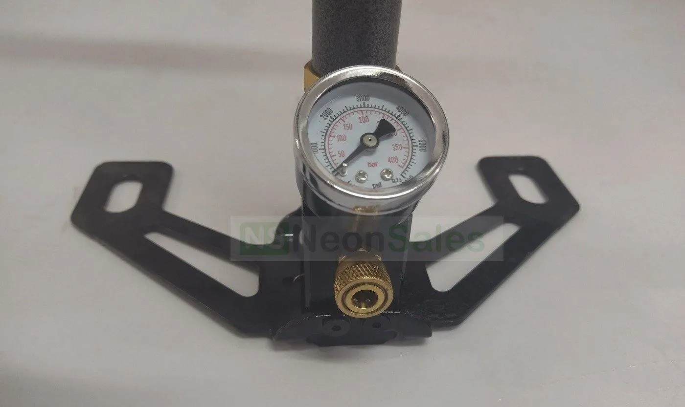 AIRMEGA 4500 PSI HANDPUMP W/ DESSICANT, 3-STAGE
