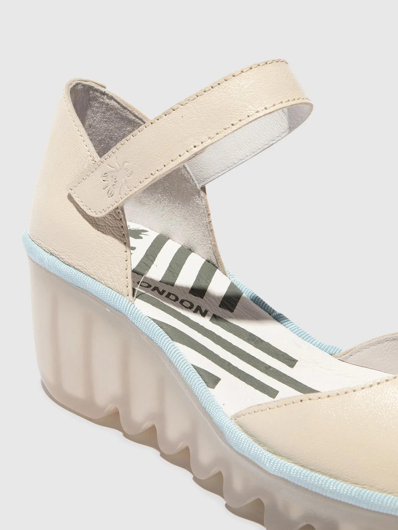 Fly BISO305OF-Sandal