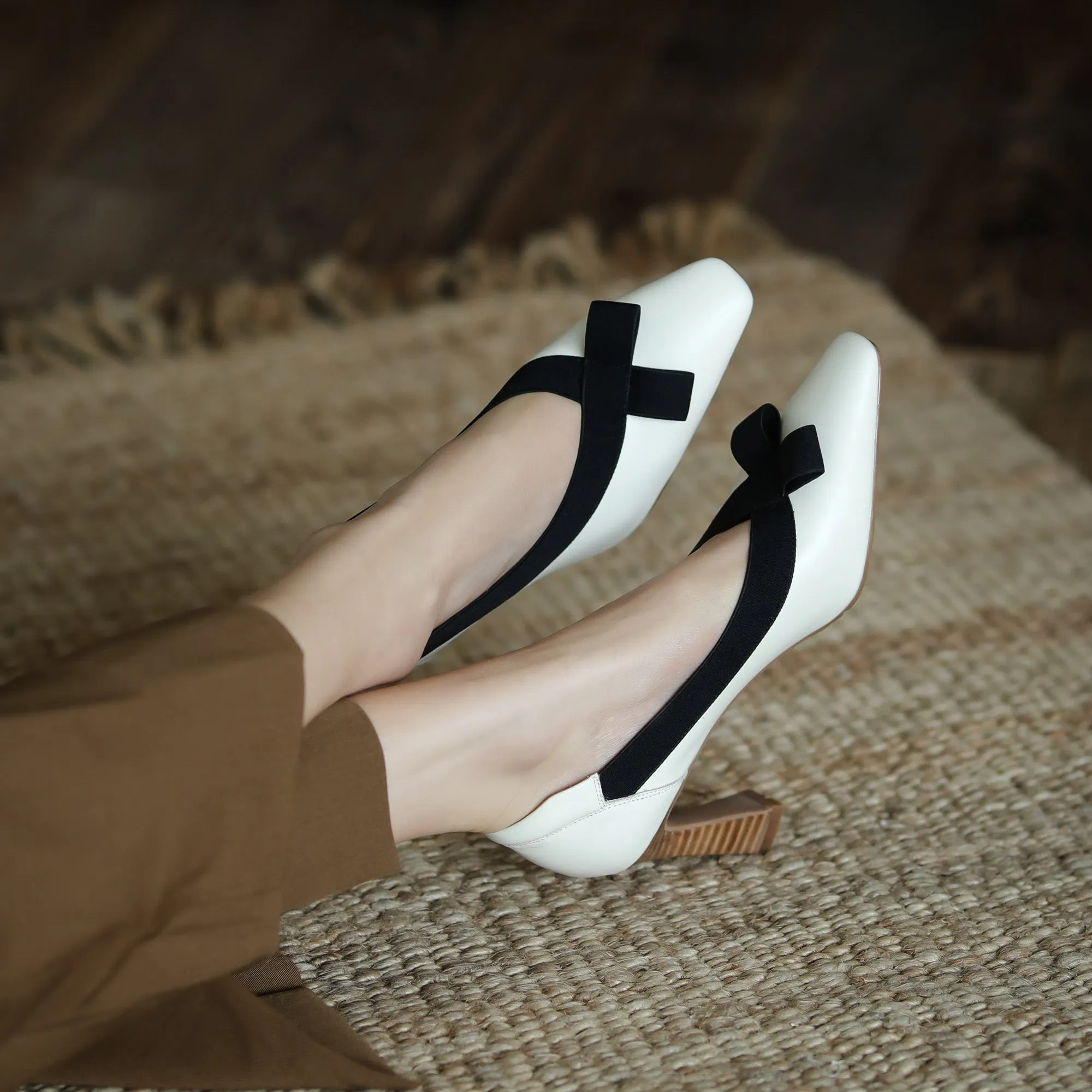 Giana white bow heels