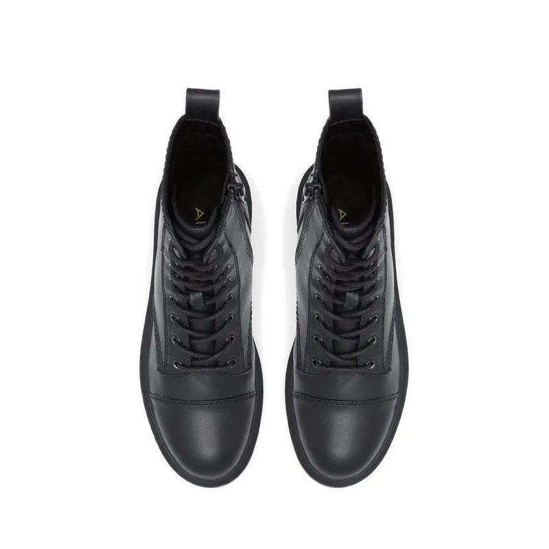 Goer Ankle Boots - Black