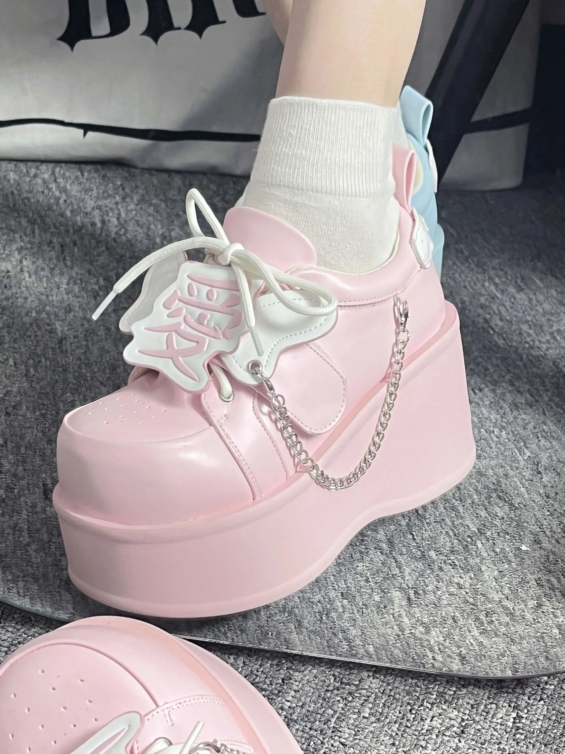Harajuku Medic Platform Sneakers