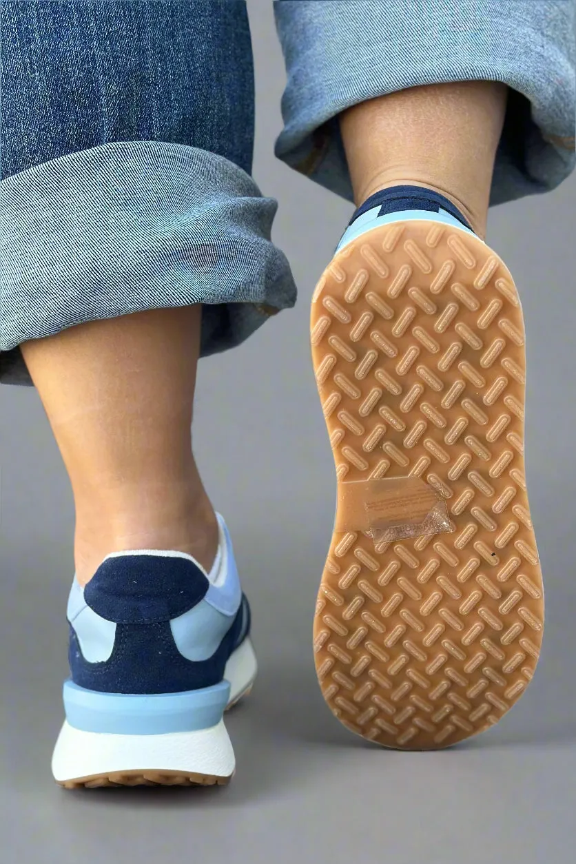 Nova Sneaker - Blue