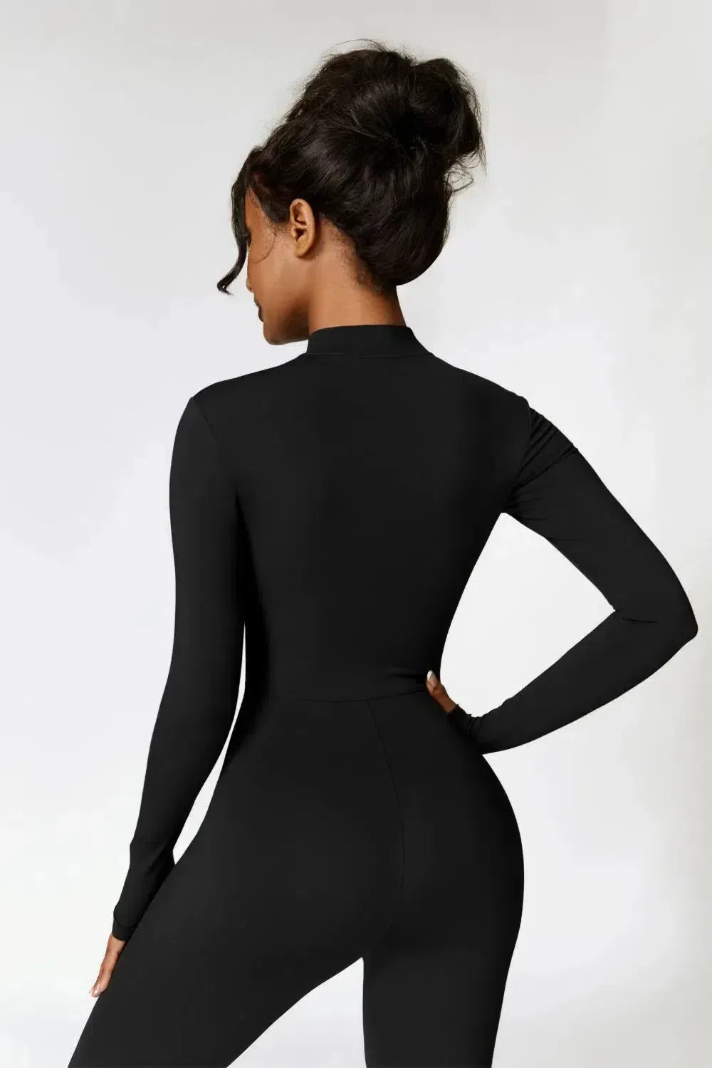 Quinlan – High-neck zip – Seamless activewear suit
