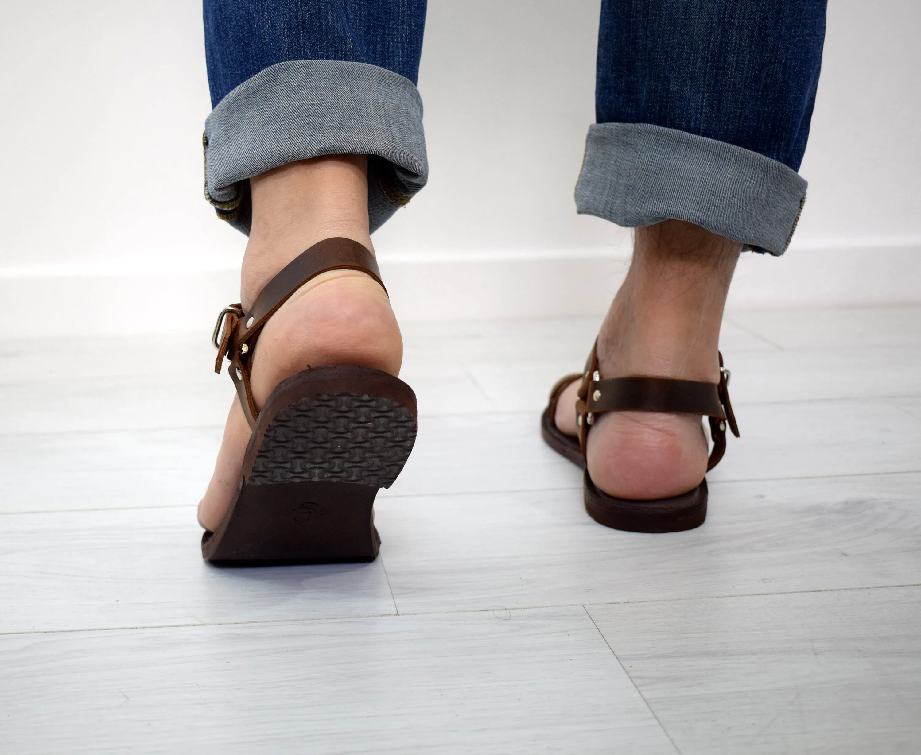 Roman Grecian Spartacus Mens brown sandals
