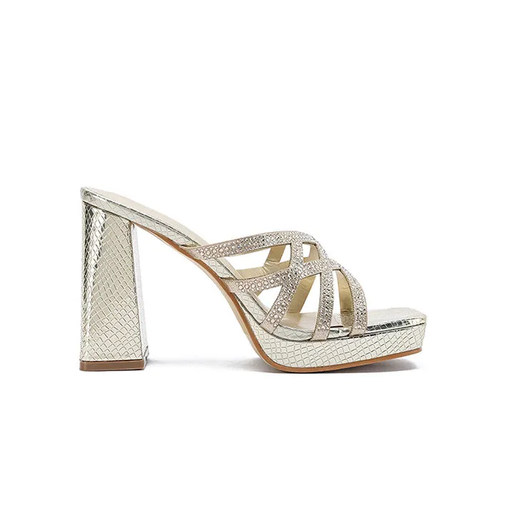 Subtle yet Stylish Mule BB-63