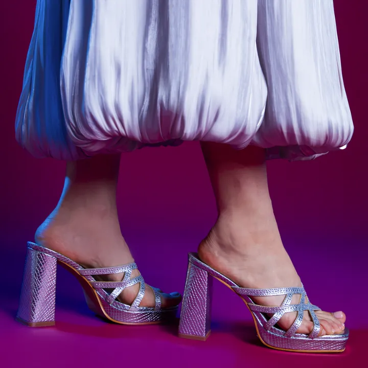 Subtle yet Stylish Mule BB-63