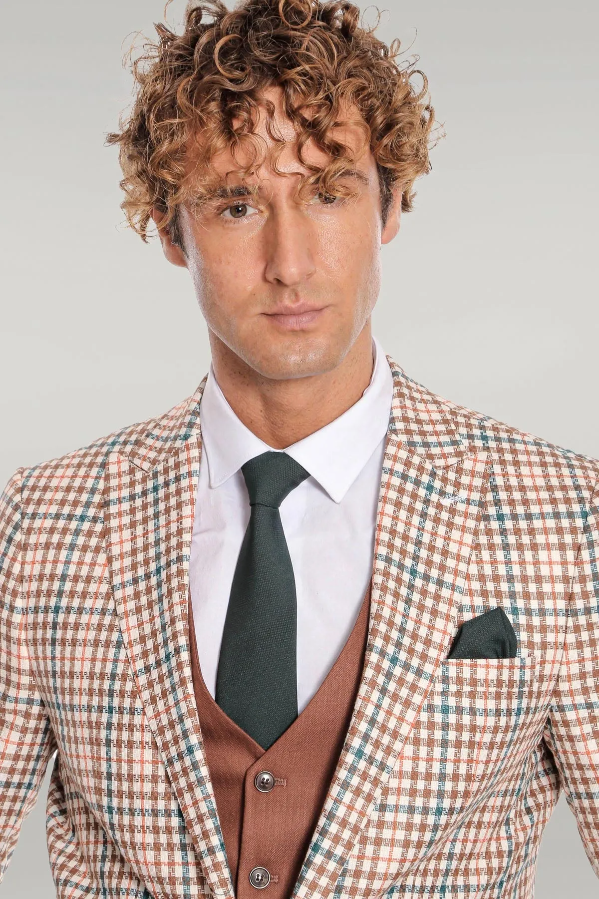 WSS Plaid Brown Men Suit  - Singen